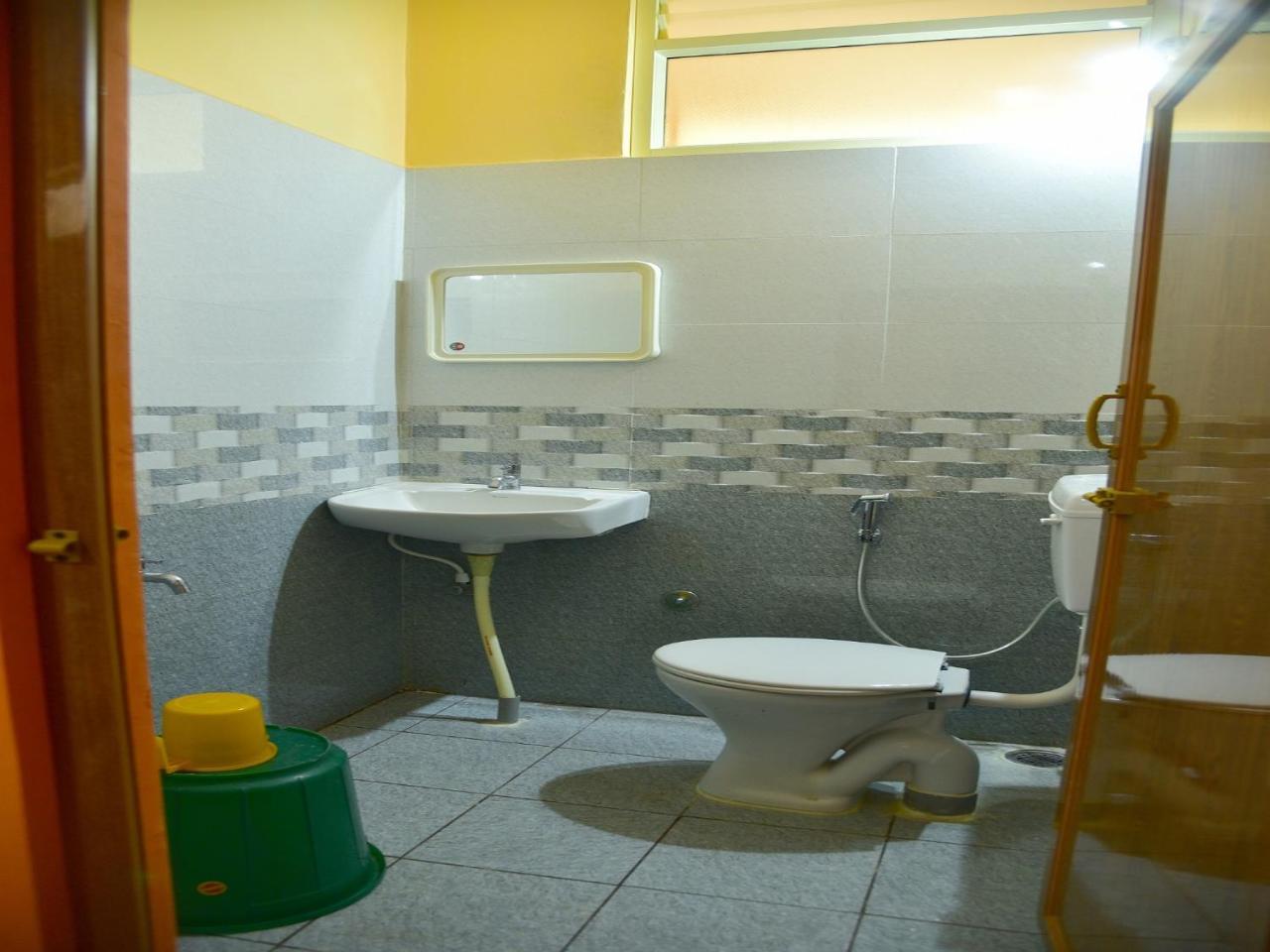 Shreyas Residency Hotel Mysore Exterior photo